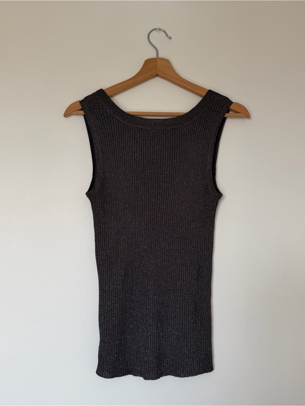 Steel Grey Metallic Rib Knit Scoop Neck Tank Top - Picture 3 of 4